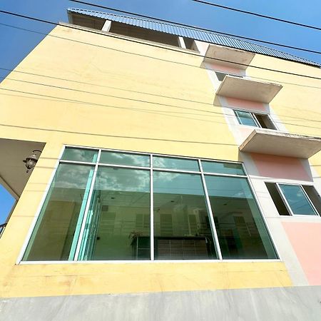 Tara Apartment Surat Thani Exterior photo